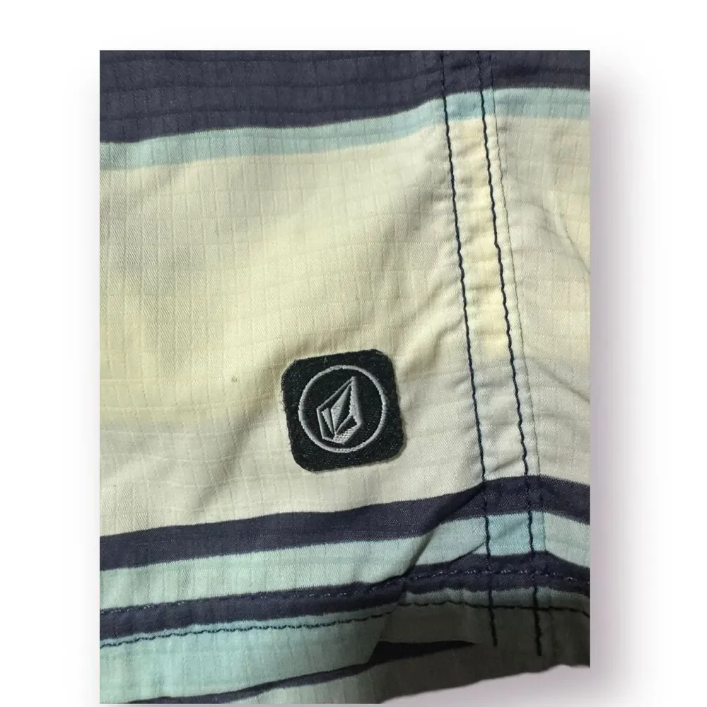 Volcom White Blue‎ Striped Board Shorts Size 32